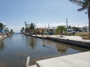 31441 Avenue F, Big Pine Key, FL 33043